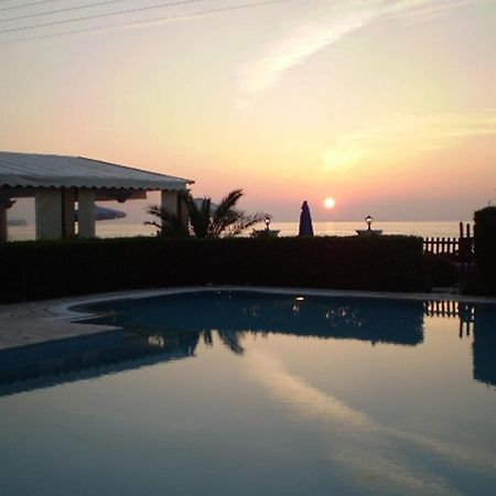 Filorian Hotel Apartments Ахарави Экстерьер фото