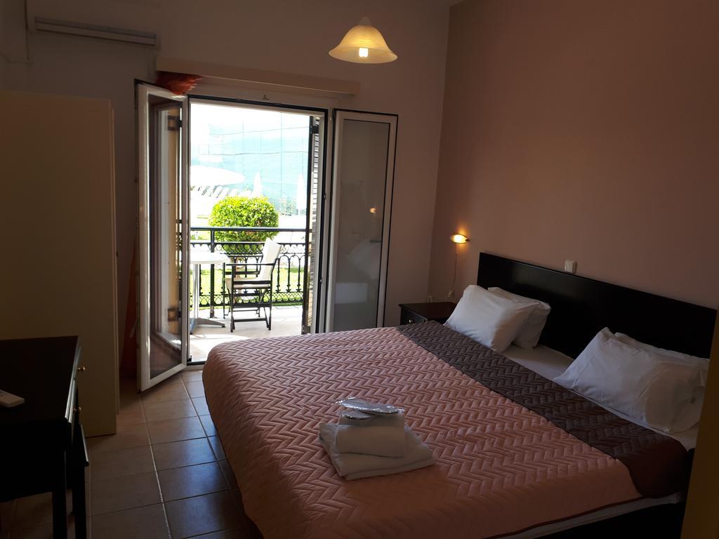 Filorian Hotel Apartments Ахарави Экстерьер фото