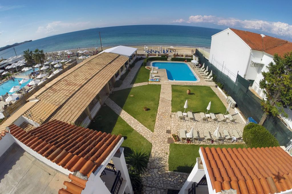 Filorian Hotel Apartments Ахарави Экстерьер фото